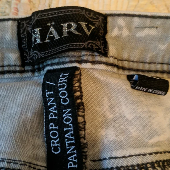 Pants - Picture 7 of 8